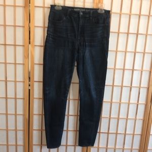 Size 8/10 American Eagle Super Hi-Rise Jegging
